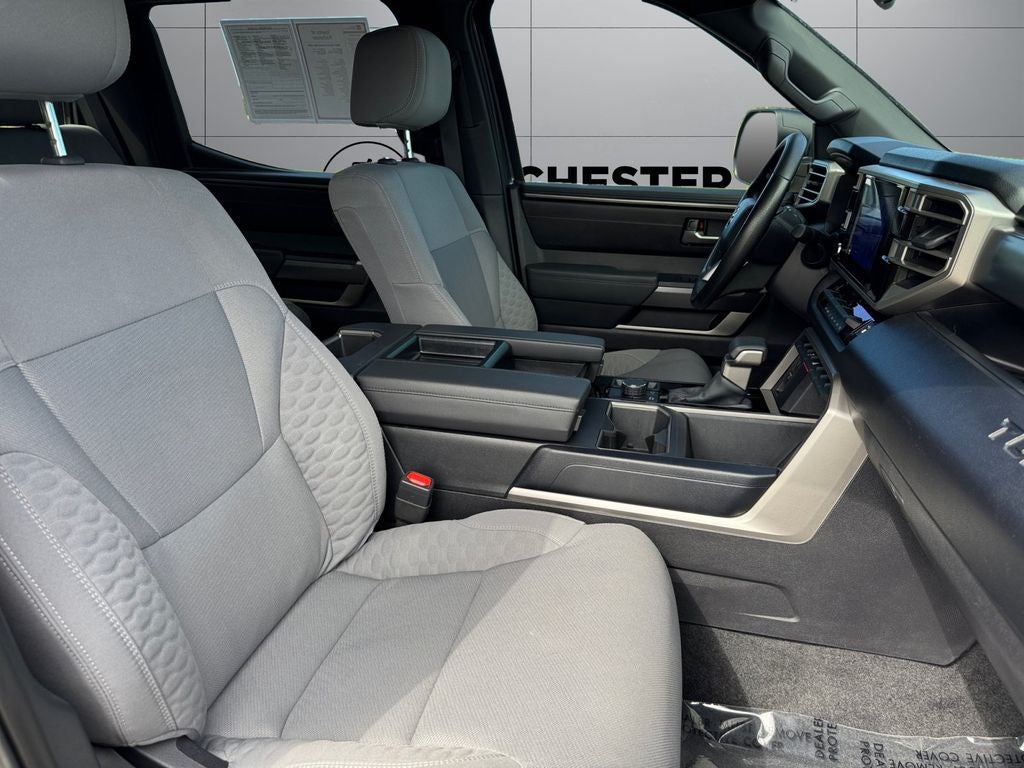 2025 Toyota Tundra SR5 4WD