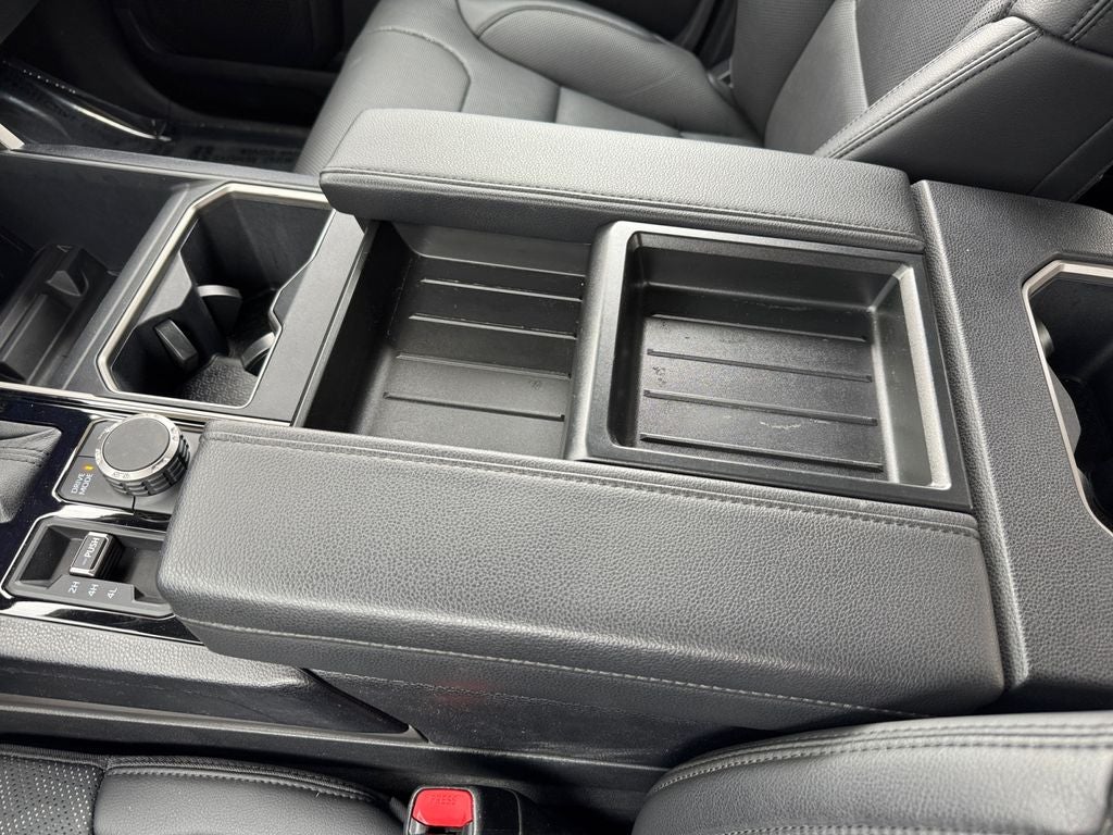 2022 Toyota Tundra SR5 4WD