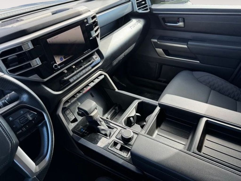 2024 Toyota Tundra SR5 4WD