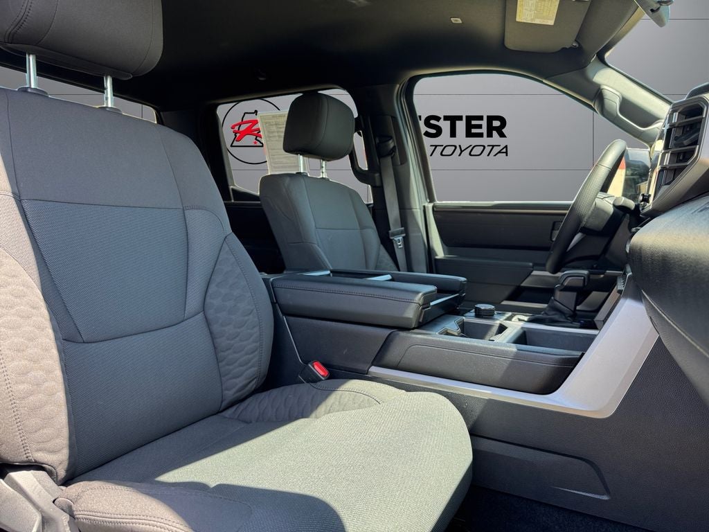 2025 Toyota Tundra SR5 4WD
