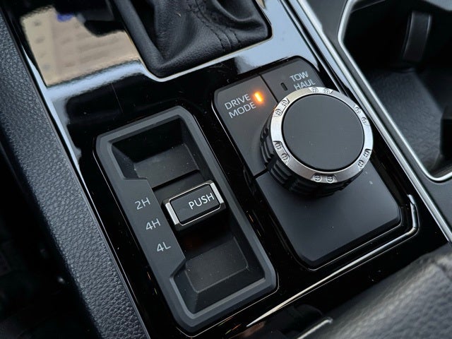 2025 Toyota Tundra SR5 4WD