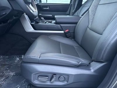 2025 Toyota Tundra SR5 4WD