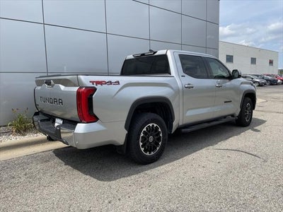 2022 Toyota Tundra SR5 4WD