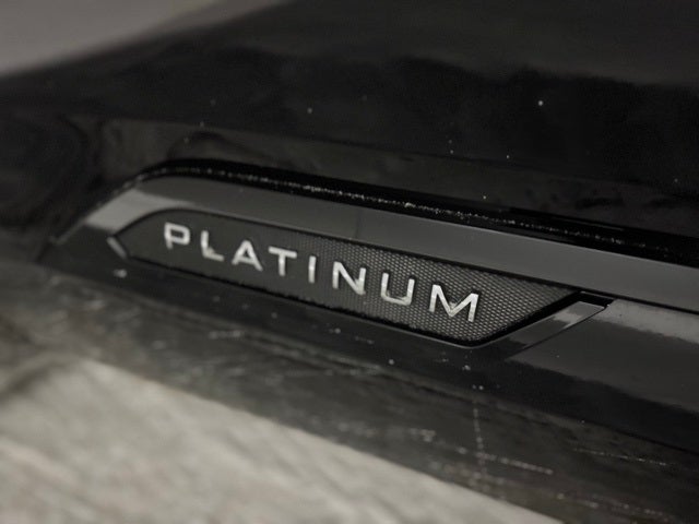 2023 Toyota Tundra Hybrid Platinum 4WD