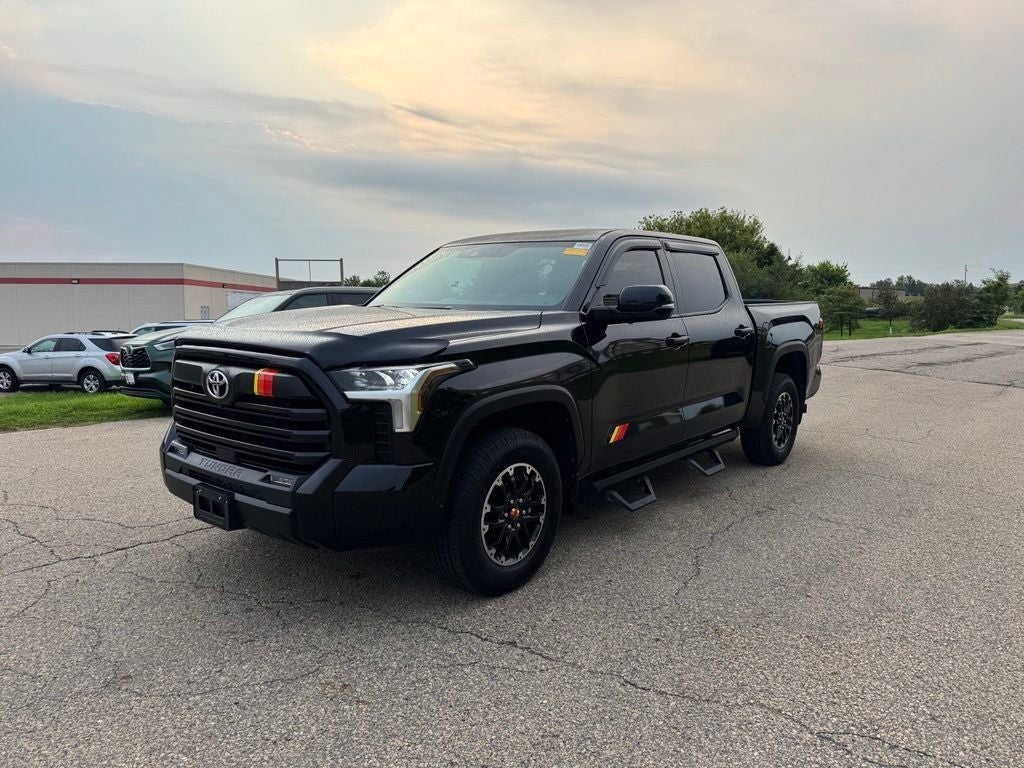 2025 Toyota Tundra SR5 4WD