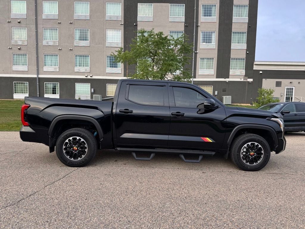 2025 Toyota Tundra SR5 4WD