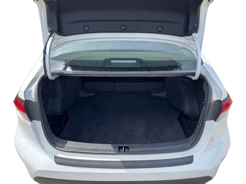 2025 Toyota Corolla LE FWD