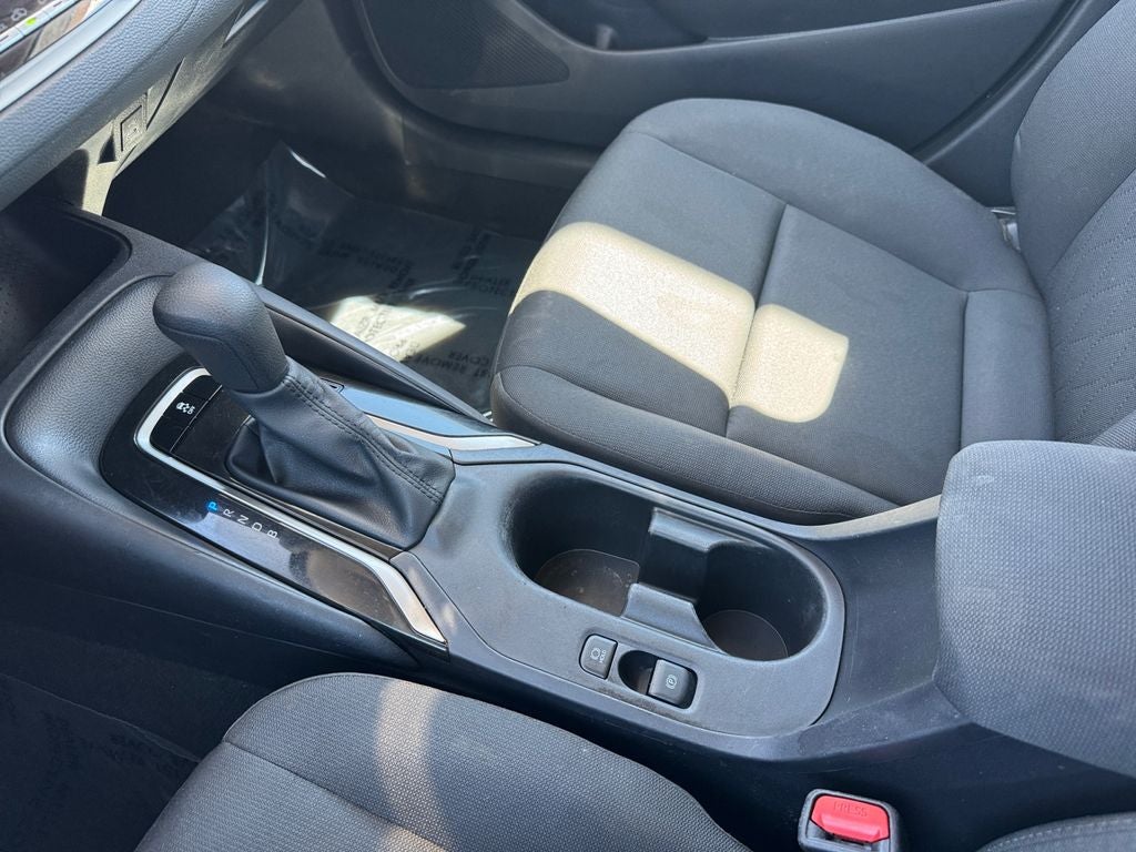 2025 Toyota Corolla LE FWD