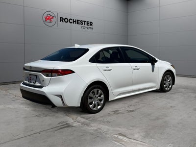 2025 Toyota Corolla LE FWD