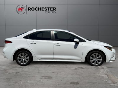 2025 Toyota Corolla LE FWD