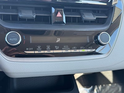 2025 Toyota Corolla LE FWD