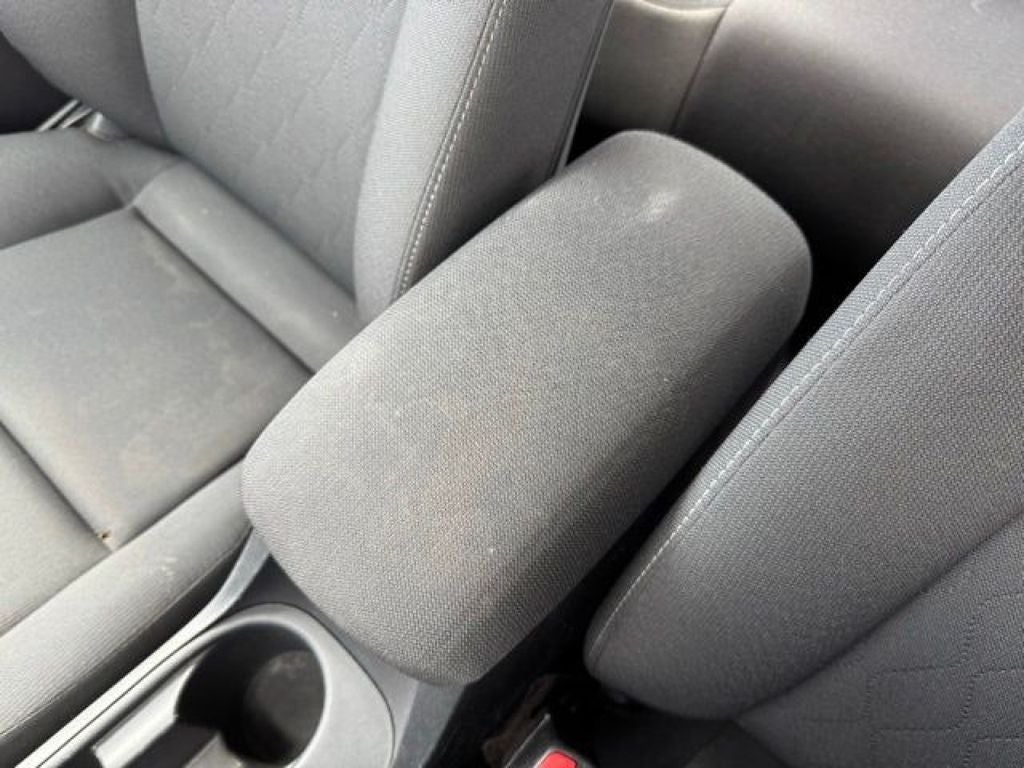 2025 Toyota Corolla LE FWD