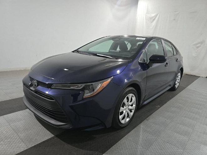 2025 Toyota Corolla LE FWD