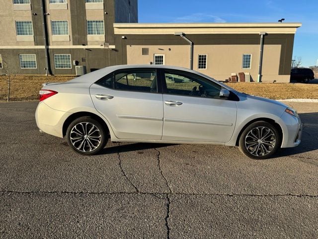 2015 Toyota Corolla S Plus FWD