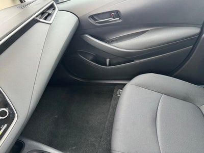 2022 Toyota Corolla LE FWD