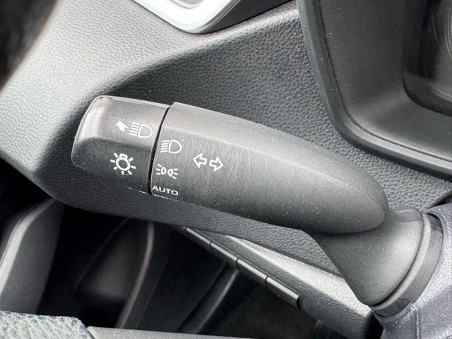 2022 Toyota Corolla LE FWD