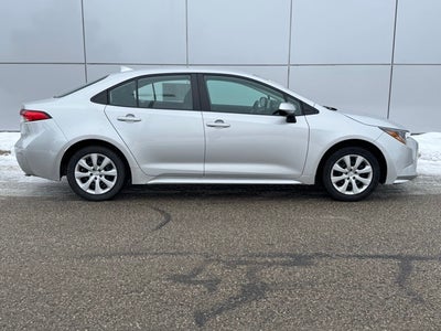 2022 Toyota Corolla LE FWD