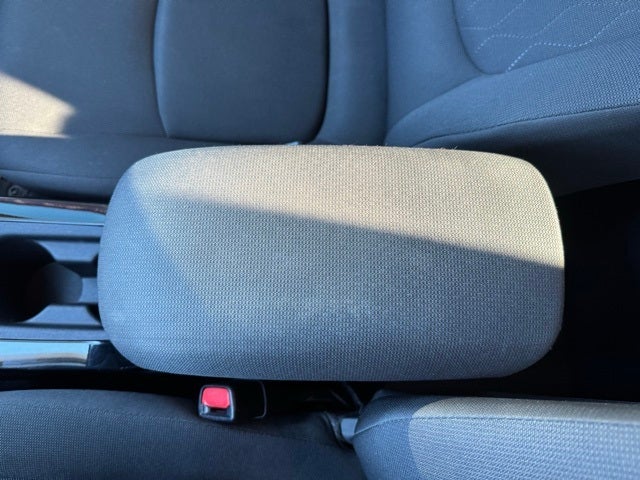 2022 Toyota Corolla LE FWD