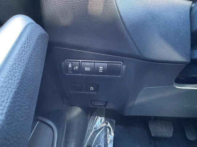 2024 Toyota Corolla Cross Hybrid SE AWD