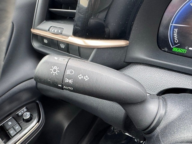 2024 Toyota Crown XLE AWD