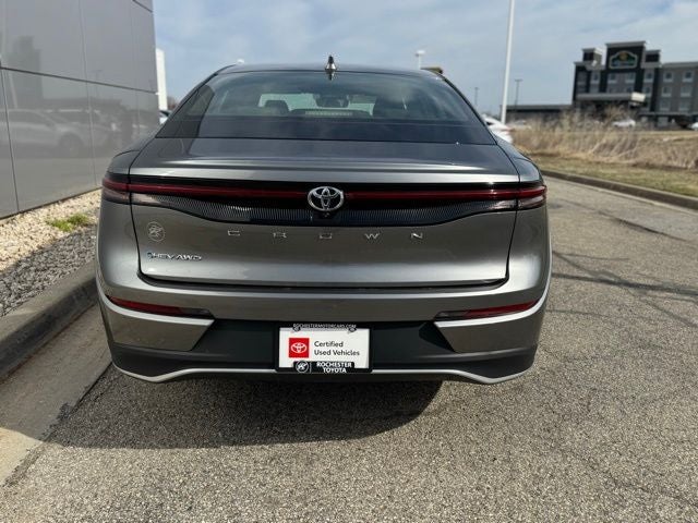 2024 Toyota Crown XLE AWD