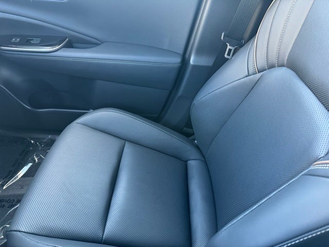 2025 Toyota Crown Signia Limited AWD