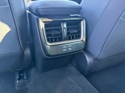 2025 Toyota Crown Signia Limited AWD