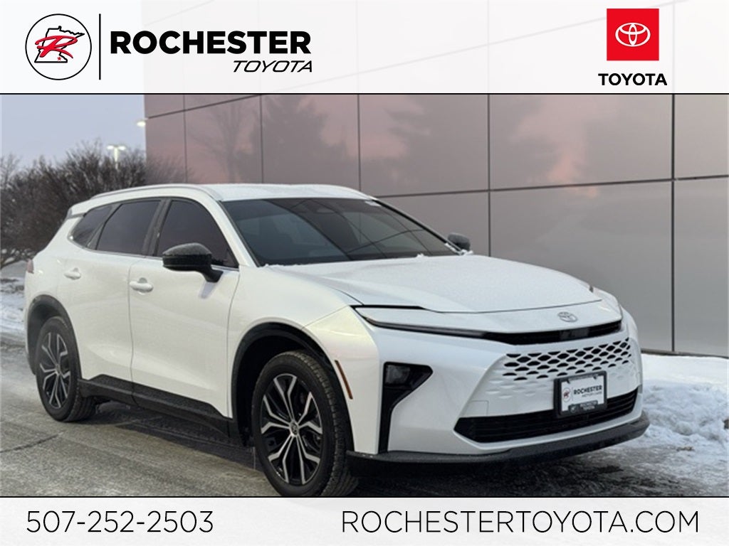 2025 Toyota Crown Signia XLE AWD