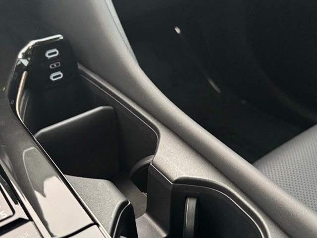 2025 Toyota Crown Signia XLE AWD