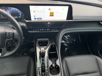 2025 Toyota Crown Signia XLE AWD