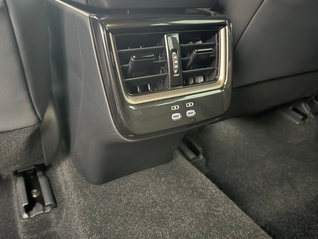 2025 Toyota Crown Signia XLE AWD