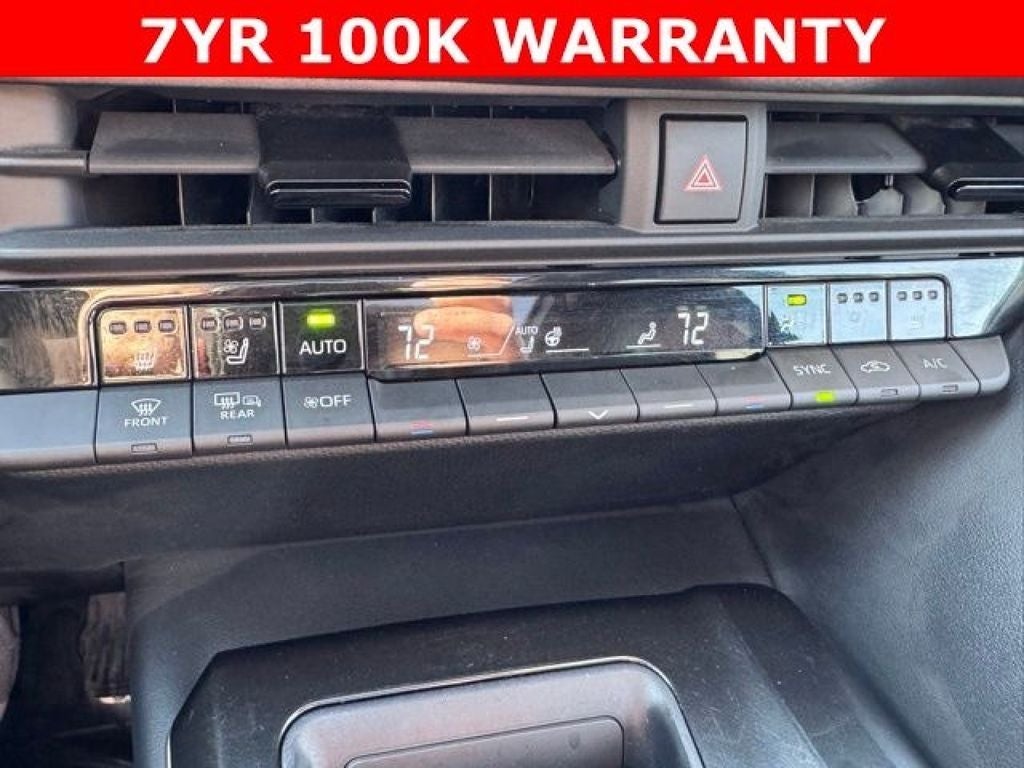 2025 Toyota Crown Signia Limited AWD