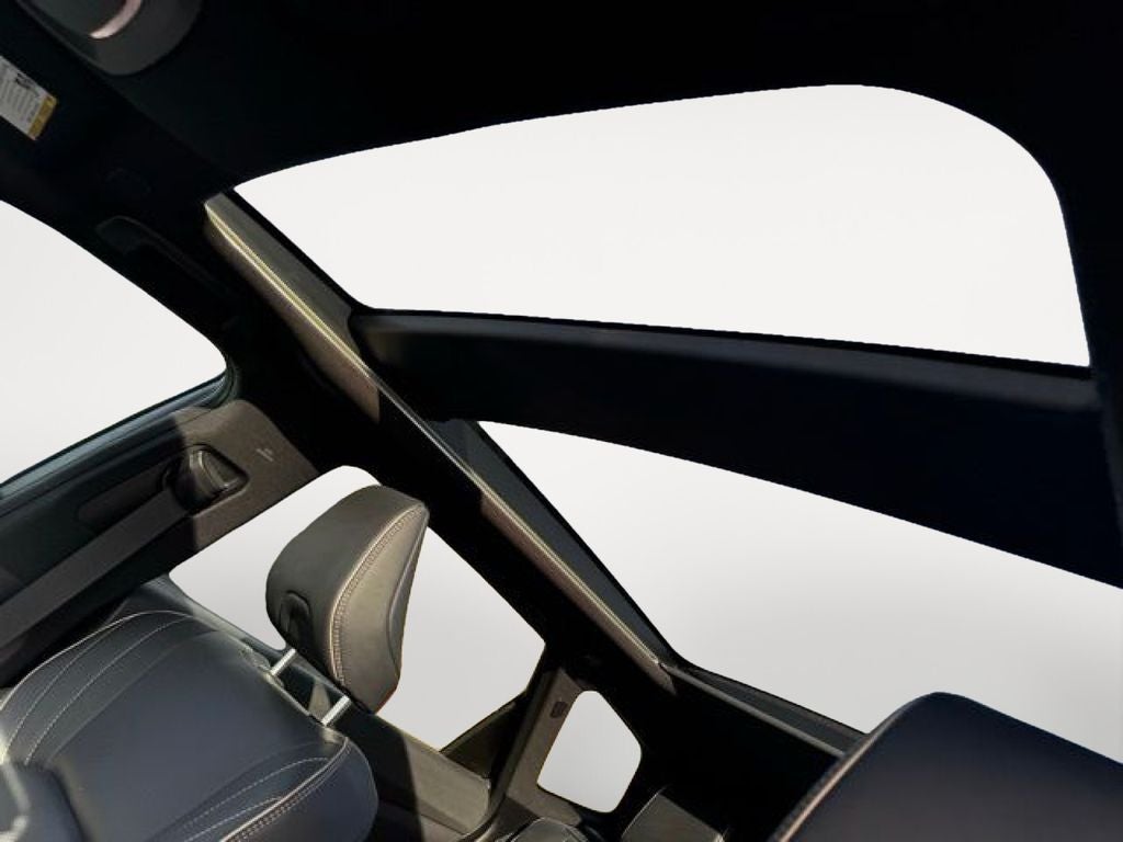 2025 Toyota Crown Signia Limited AWD