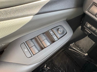 2023 Toyota Prius LE FWD