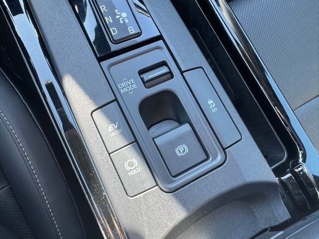 2023 Toyota Prius XLE AWD