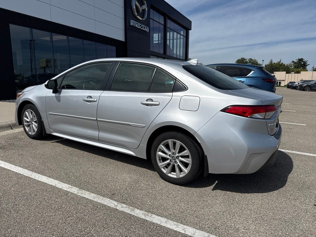 2024 Toyota Corolla Hybrid LE FWD