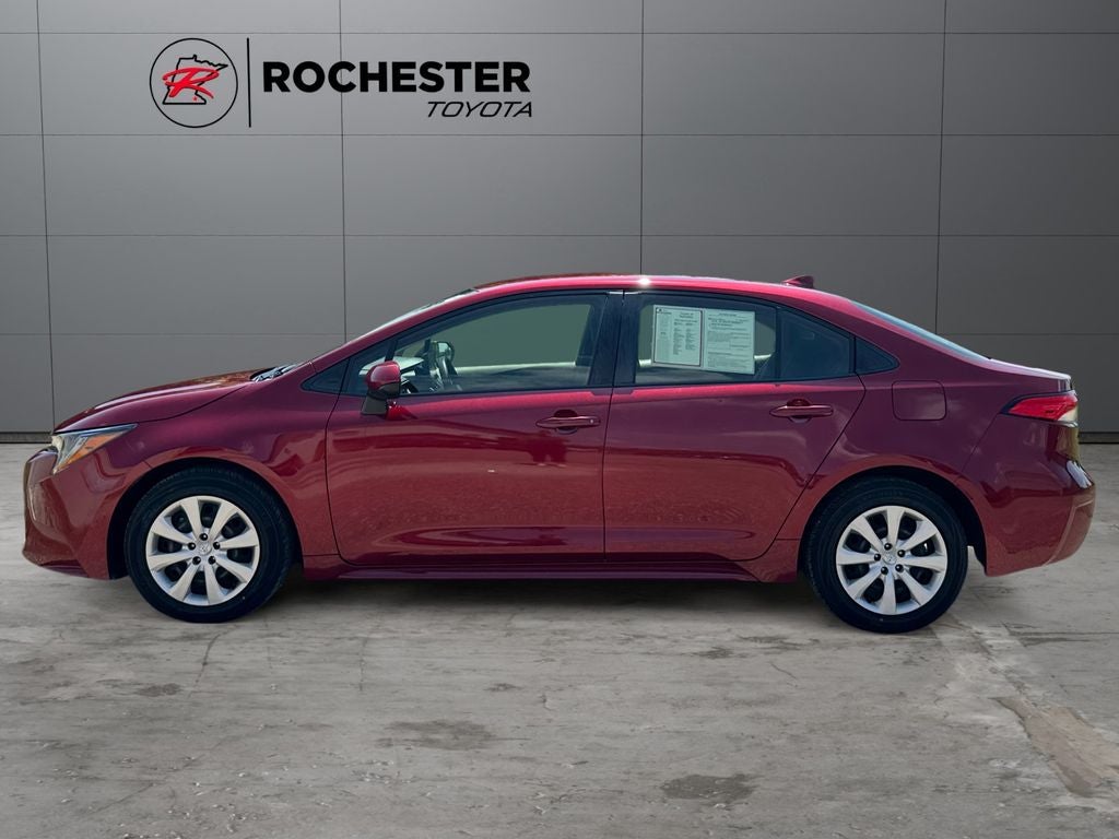 2022 Toyota Corolla LE FWD