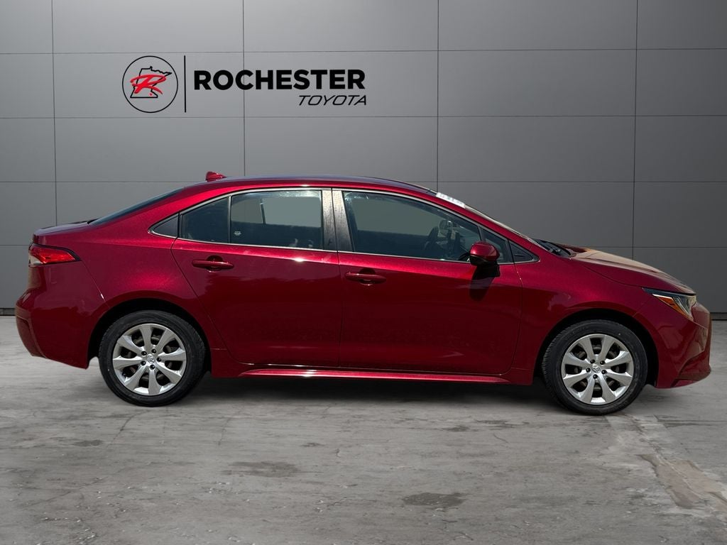 2022 Toyota Corolla LE FWD
