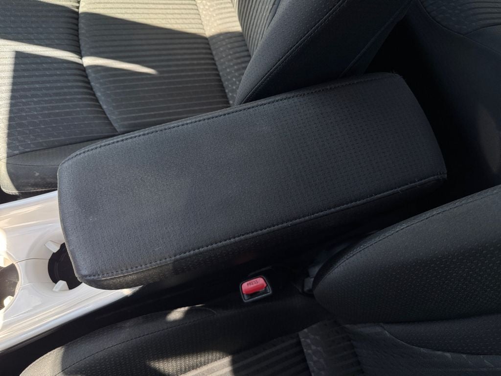 2016 Toyota Prius Three FWD
