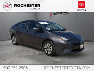 2016 Toyota Prius Three FWD
