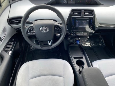 2019 Toyota Prius LE FWD