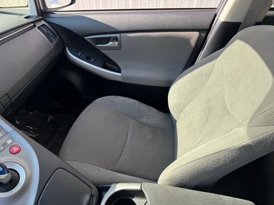 2015 Toyota Prius Two FWD