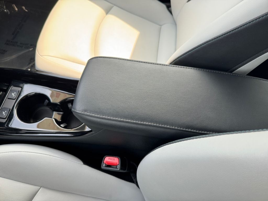 2022 Toyota Prius XLE AWD-e AWD