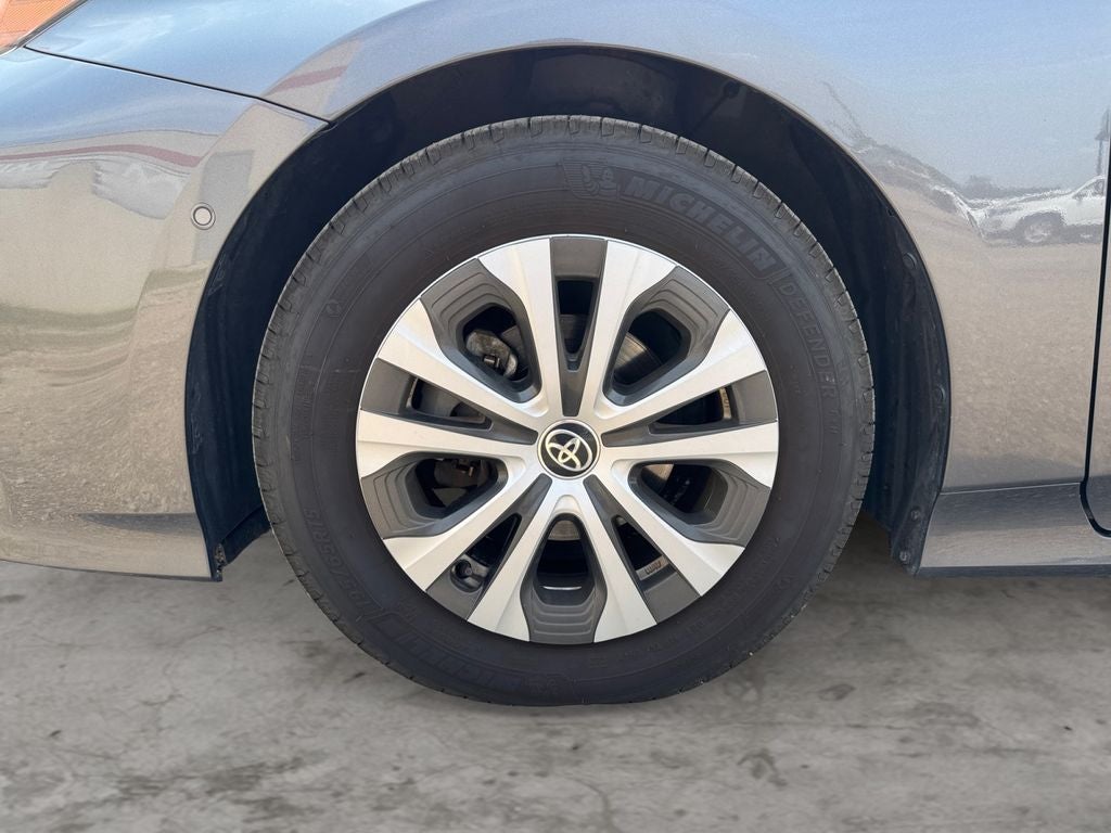 2022 Toyota Prius XLE AWD-e AWD