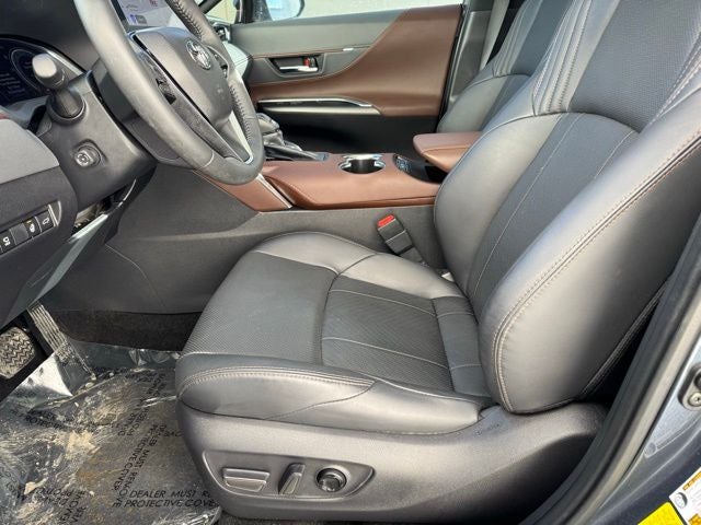 2023 Toyota Venza Limited AWD