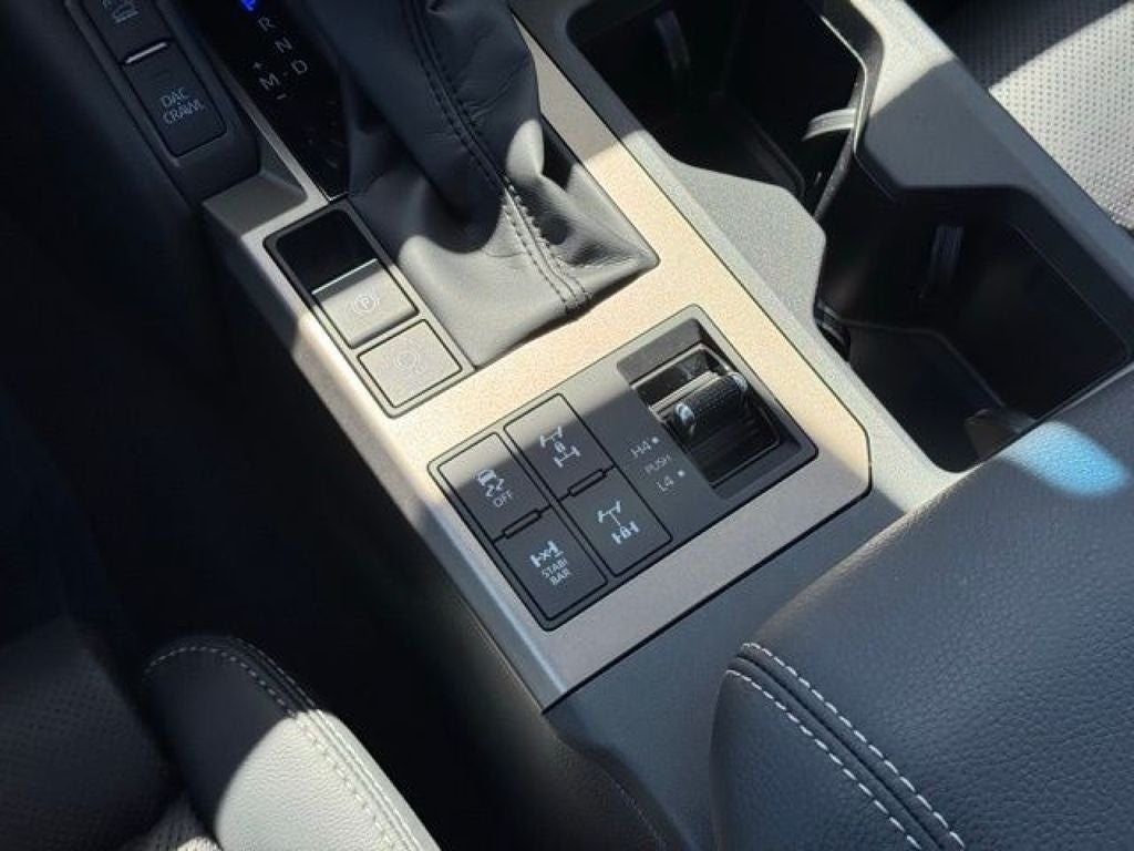2025 Toyota Land Cruiser Base 4WD