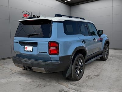 2025 Toyota Land Cruiser Base 4WD
