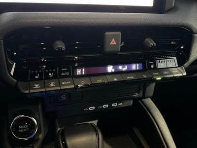 2025 Toyota Land Cruiser Base 4WD