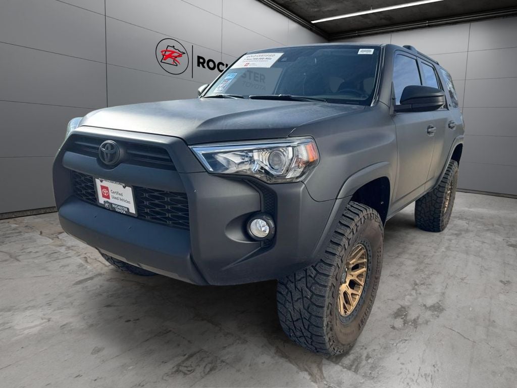 2020 Toyota 4Runner SR5 4WD