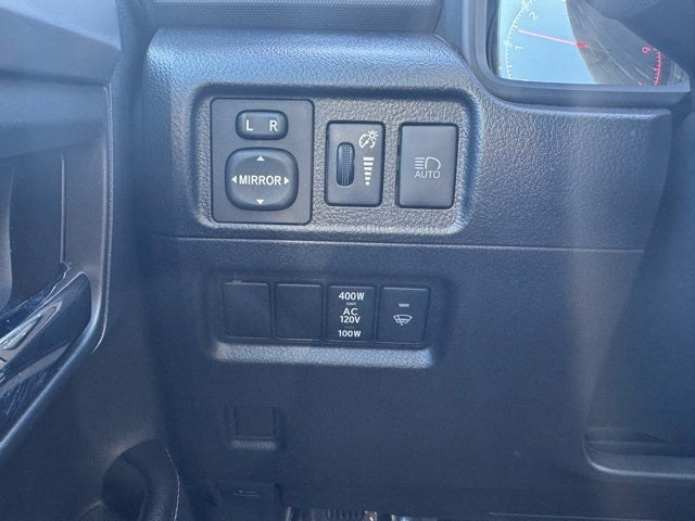 2024 Toyota 4Runner SR5 4WD